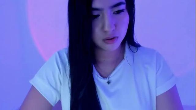 Image 4 of shelly_rohades Stream on Chaturbate on 8 days ago