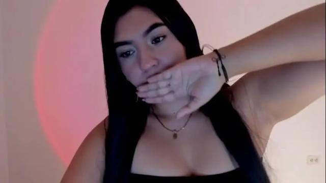 Image 4 of shelly_rohades Stream on Chaturbate on 1 day ago