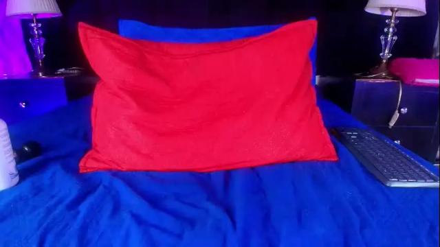 Thumbnail 1, shelsy_loreds's Stream at Chaturbate, 1 month ago
