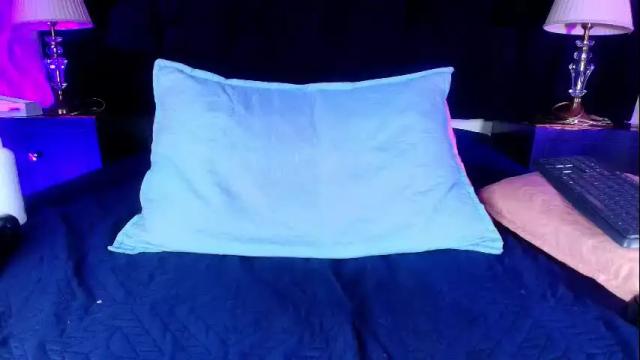 Image 8 of shelsy_loreds Stream on Chaturbate on 1 month ago