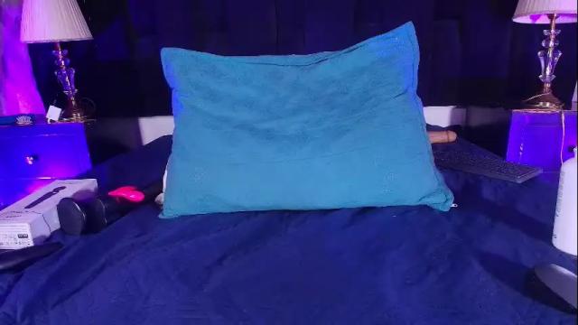 Image 3 of shelsy_loreds Stream on Chaturbate on 15 days ago