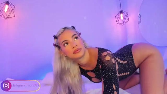 Image 4 of shelynna_azzul Stream on Chaturbate on 13 months ago