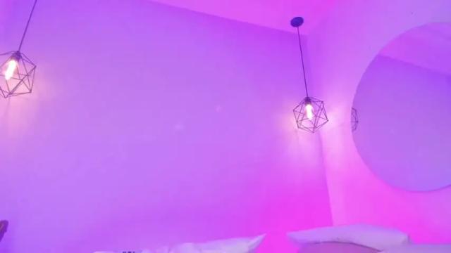 Image 3 of shelynna_azzul Stream on Chaturbate on 12 months ago