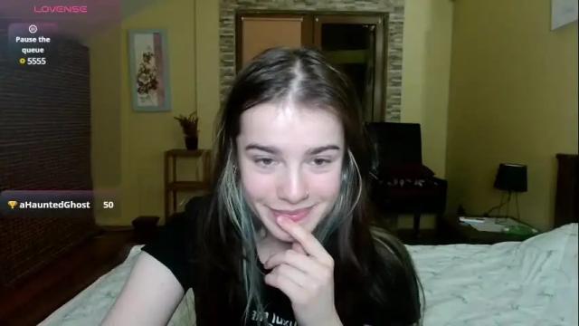 Image 2 of shelyymoon Stream on Chaturbate on 2 months ago