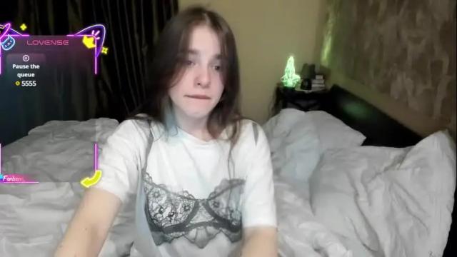 Image 2 of shelyymoon Stream on Chaturbate on 1 month ago