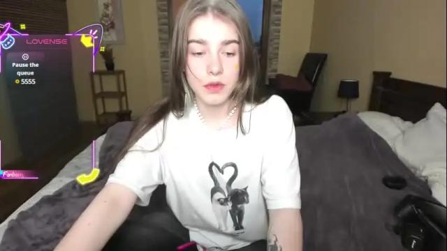 Image 2 of shelyymoon Stream on Chaturbate on 7 days ago