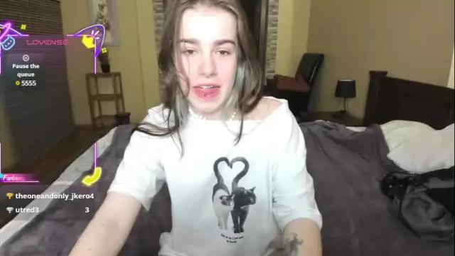 Image 3 of shelyymoon Stream on Chaturbate on 6 days ago
