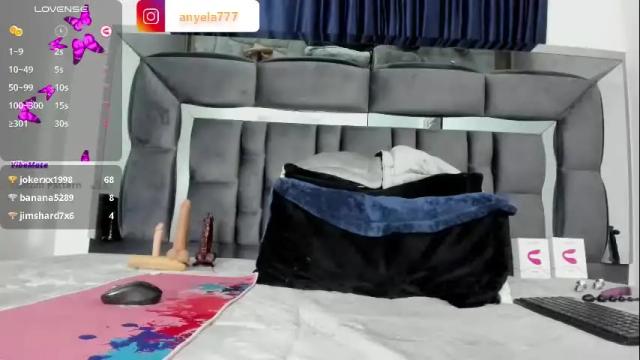Image 4 of shengyi_blue Stream on Chaturbate on 10 days ago