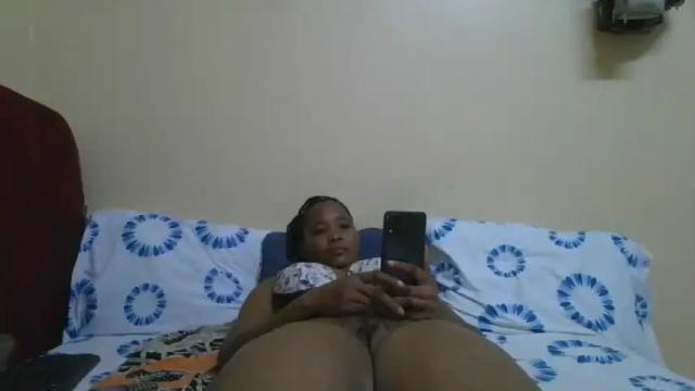 Image 10 of shenisiababby Stream on Chaturbate on 13 months ago