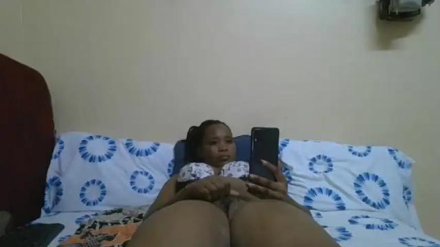 Image 3 of shenisiababby Stream on Chaturbate on 13 months ago