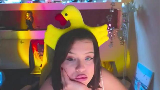 Image 10 of sherbru Stream on Chaturbate on 5 days ago