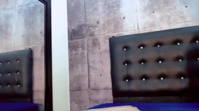 Image 11 of sherelen_dahiaraa Stream on Chaturbate on 14 months ago