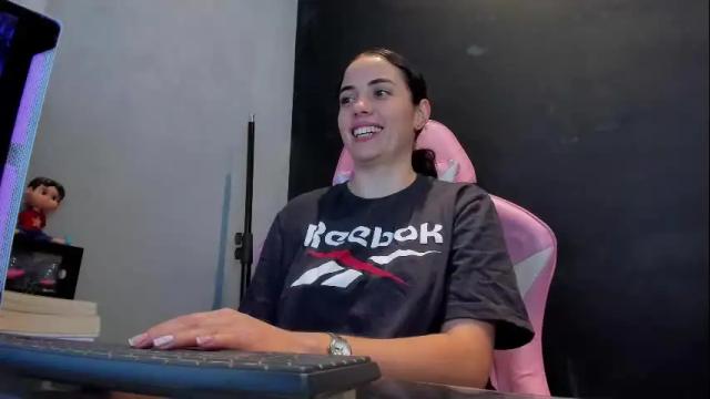 Image 3 of sherilkwang_ Stream on Chaturbate on 1 month ago