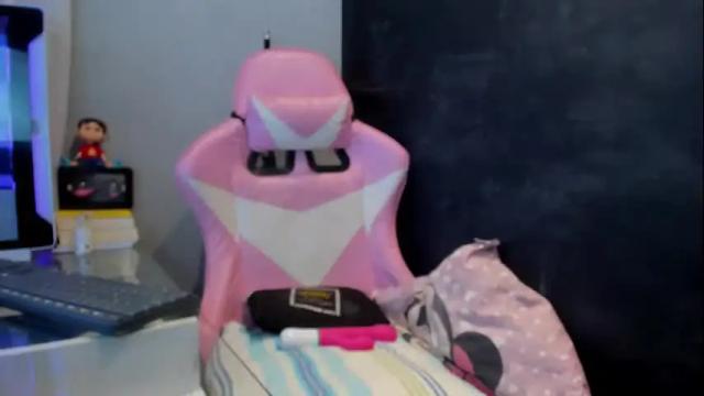 Image 3 of sherilkwang_ Stream on Chaturbate on 28 days ago