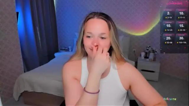 Image 2 of sherill_brill Stream on Chaturbate on 24 days ago