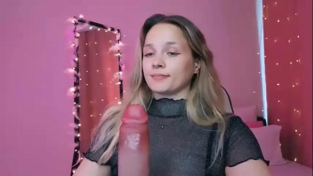 Image 11 of sherill_brill Stream on Chaturbate on 10 days ago