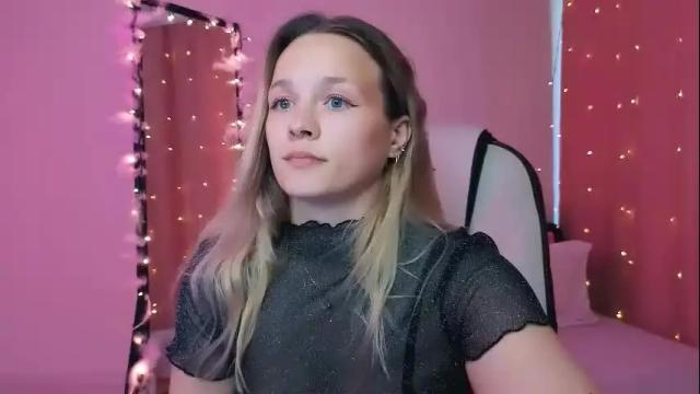 Image 7 of sherill_brill Stream on Chaturbate on 10 days ago