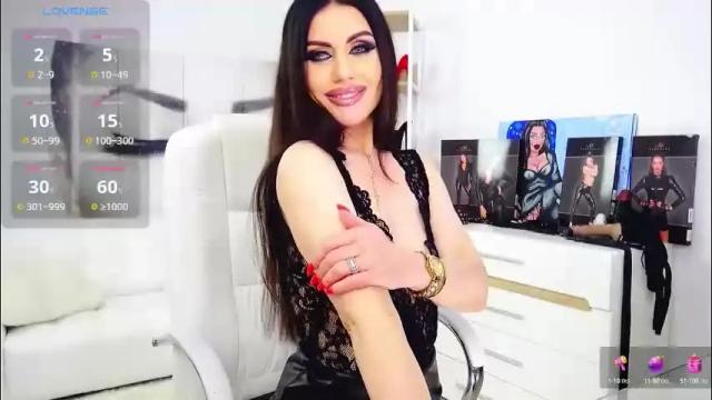Image 12 of sherlismoon Stream on Chaturbate on 2 months ago