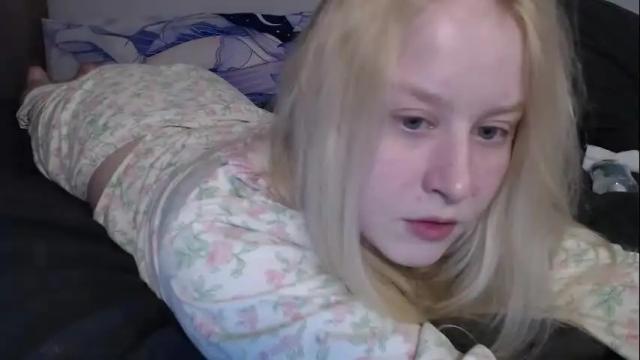 Image 10 of sherlystero Stream on Chaturbate on 1 month ago