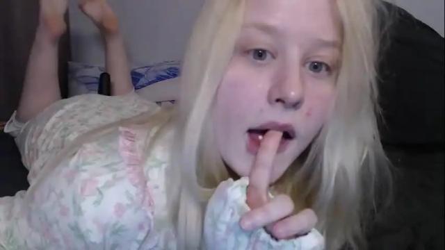 Image 2 of sherlystero Stream on Chaturbate on 1 month ago