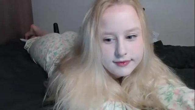 Image 4 of sherlystero Stream on Chaturbate on 1 month ago