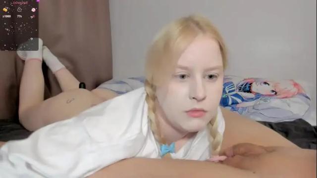 Image 2 of sherlystero Stream on Chaturbate on 1 month ago