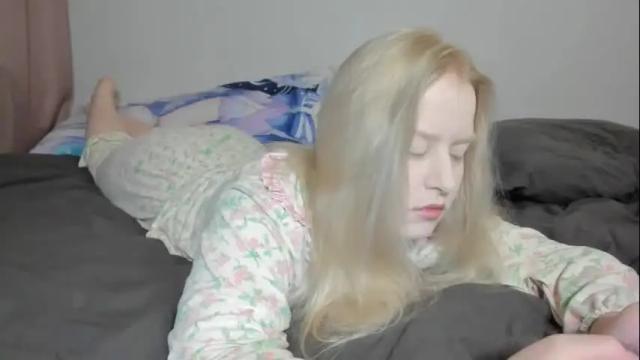 Image 7 of sherlystero Stream on Chaturbate on 1 month ago