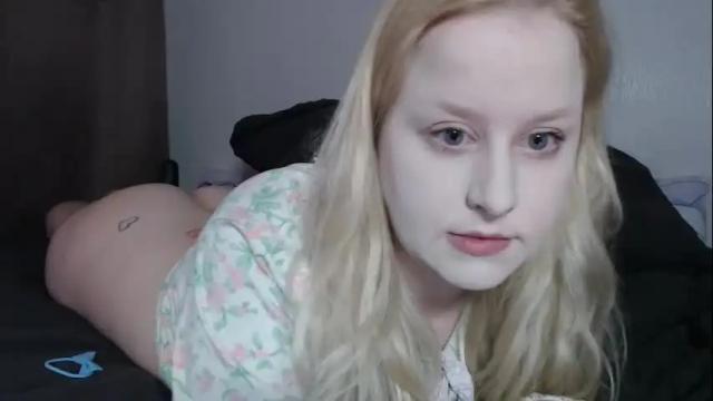 Image 8 of sherlystero Stream on Chaturbate on 12 days ago