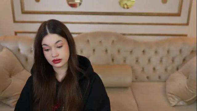 Image 12 of sheryl_elegance Stream on Chaturbate on 1 month ago