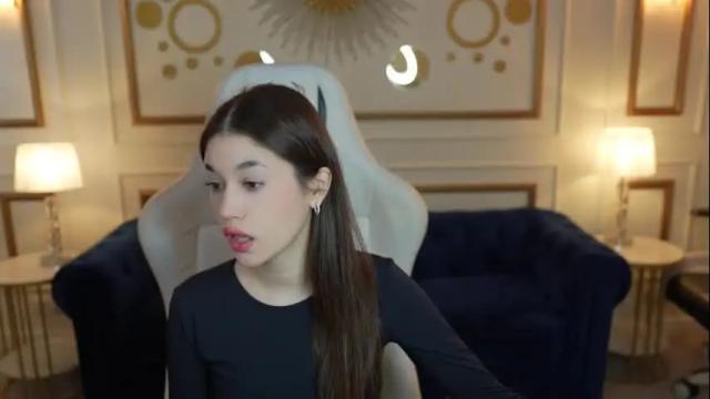 Image 10 of sheryl_elegance Stream on Chaturbate on 1 month ago