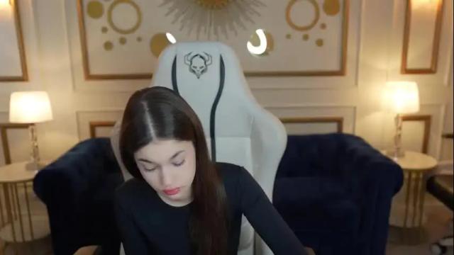 Image 11 of sheryl_elegance Stream on Chaturbate on 1 month ago