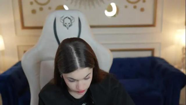Image 4 of sheryl_elegance Stream on Chaturbate on 1 month ago