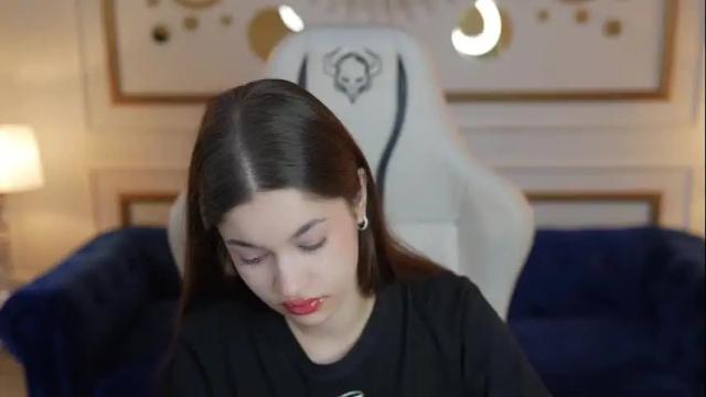 Image 4 of sheryl_elegance Stream on Chaturbate on 1 month ago