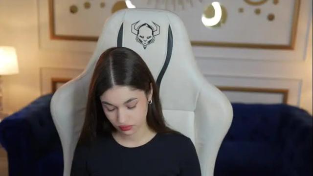 Image 7 of sheryl_elegance Stream on Chaturbate on 1 month ago