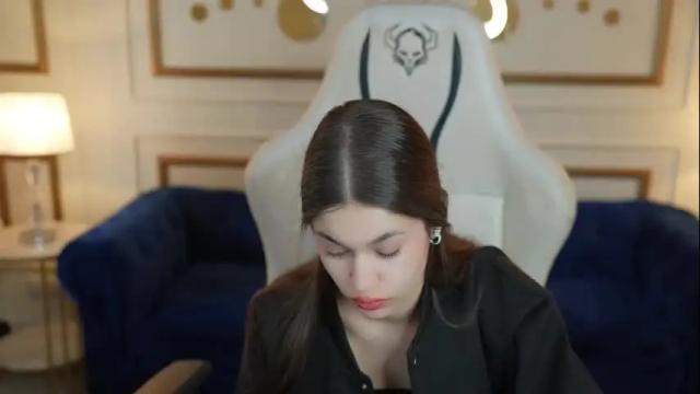Image 4 of sheryl_elegance Stream on Chaturbate on 1 month ago