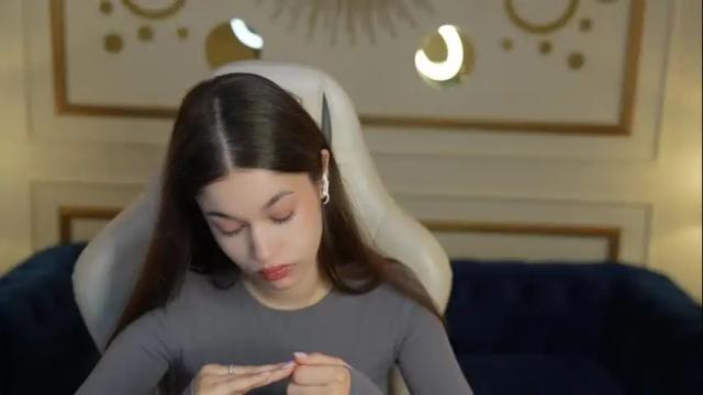 Image 10 of sheryl_elegance Stream on Chaturbate on 1 month ago