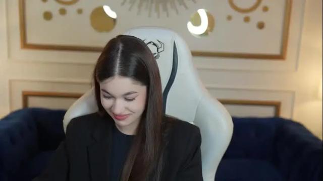 Image 2 of sheryl_elegance Stream on Chaturbate on 1 month ago
