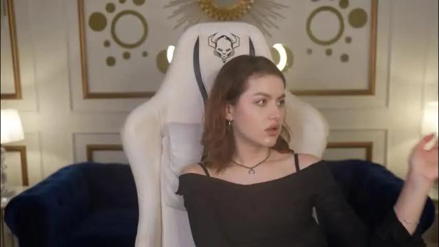 Image 4 of sheryl_elegance Stream on Chaturbate on 1 month ago