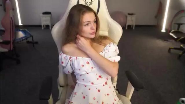 Image 4 of sheryl_elegance Stream on Chaturbate on 2 days ago
