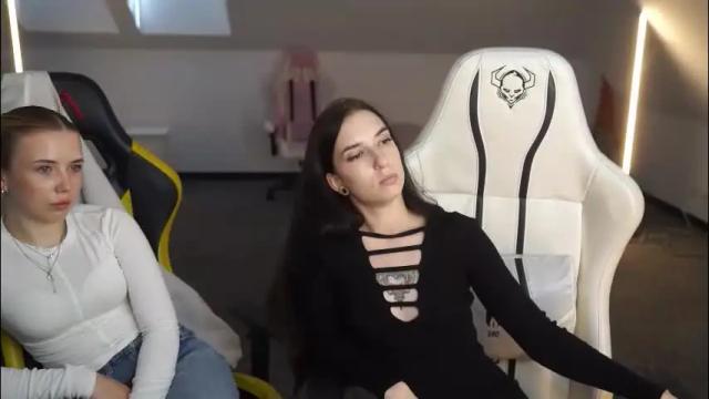 Image 10 of sheryl_elegance Stream on Chaturbate on 4 months ago