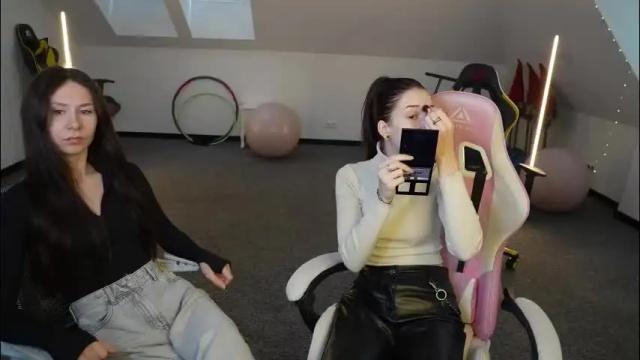 Image 3 of sheryl_elegance Stream on Chaturbate on 2 months ago