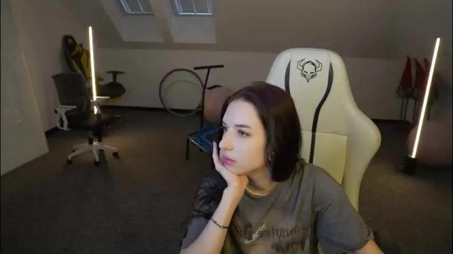 Image 3 of sheryl_elegance Stream on Chaturbate on 2 months ago