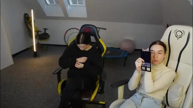 Image 2 of sheryl_elegance Stream on Chaturbate on 2 months ago