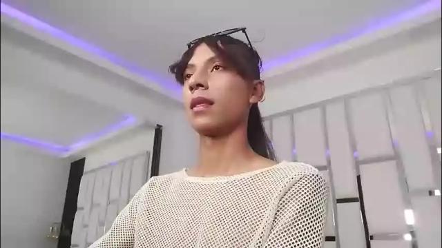 Image 4 of sheryl_sss Stream on Chaturbate on 5 months ago