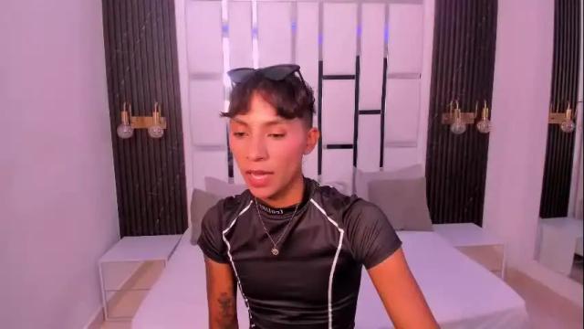 Image 11 of sheryl_sss Stream on Chaturbate on 5 months ago