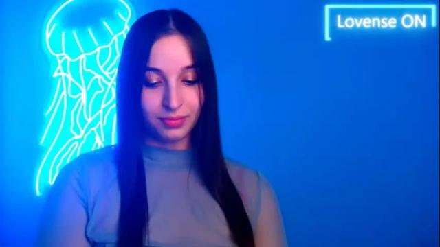 Image 2 of sheryl_sweet Stream on Chaturbate on 3 months ago