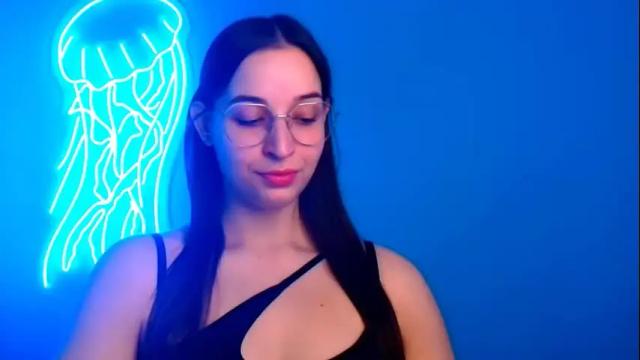 Image 6 of sheryl_sweet Stream on Chaturbate on 3 months ago
