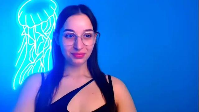 Image 8 of sheryl_sweet Stream on Chaturbate on 3 months ago