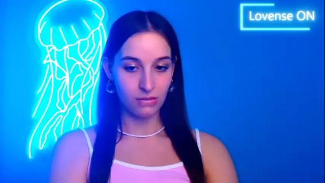 Image 2 of sheryl_sweet Stream on Chaturbate on 3 months ago