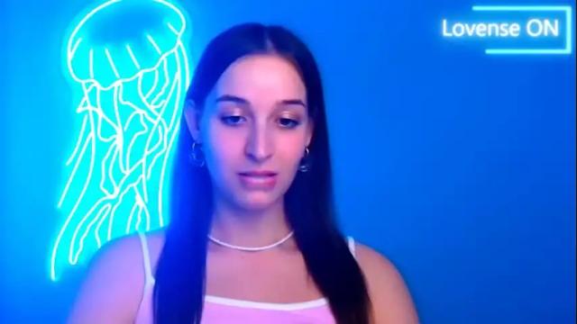 Image 3 of sheryl_sweet Stream on Chaturbate on 3 months ago
